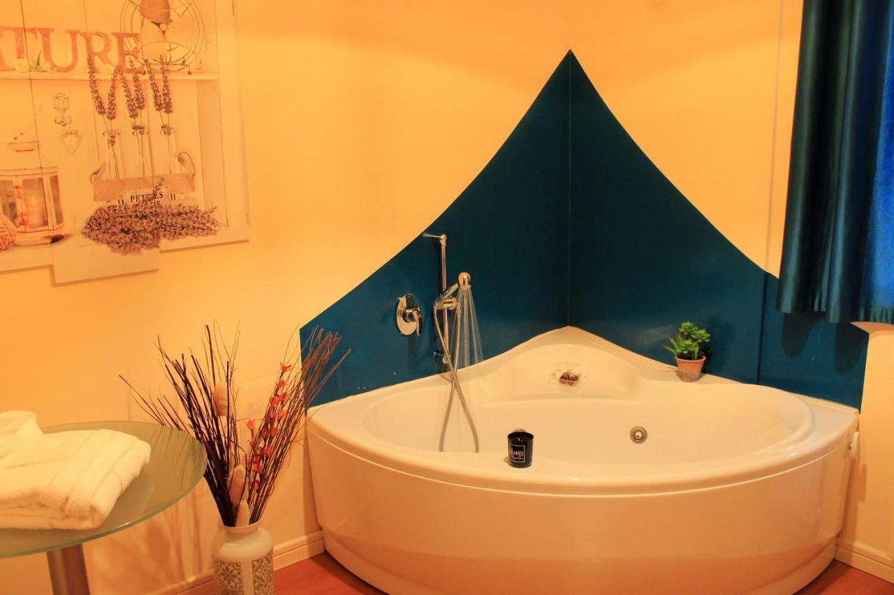 Bracco Rooms & Suites Матера Экстерьер фото